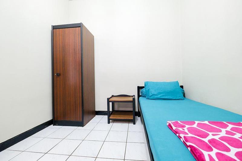 Homestay 812 Khusus Putra For Male Only